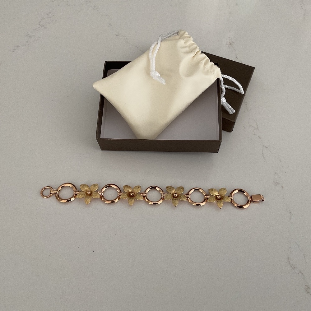 Kremenz Vintage Flower & Circle Bracelet - Goldtone Rose and Yellow